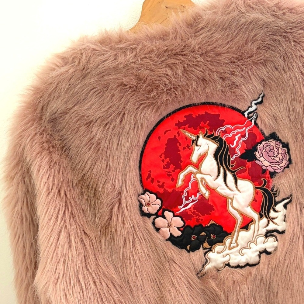 Nicki Minaj x HM Pink Faux Fur Unicorn‎ Patch Jacket Y2K Glam Size 6 Streetwear